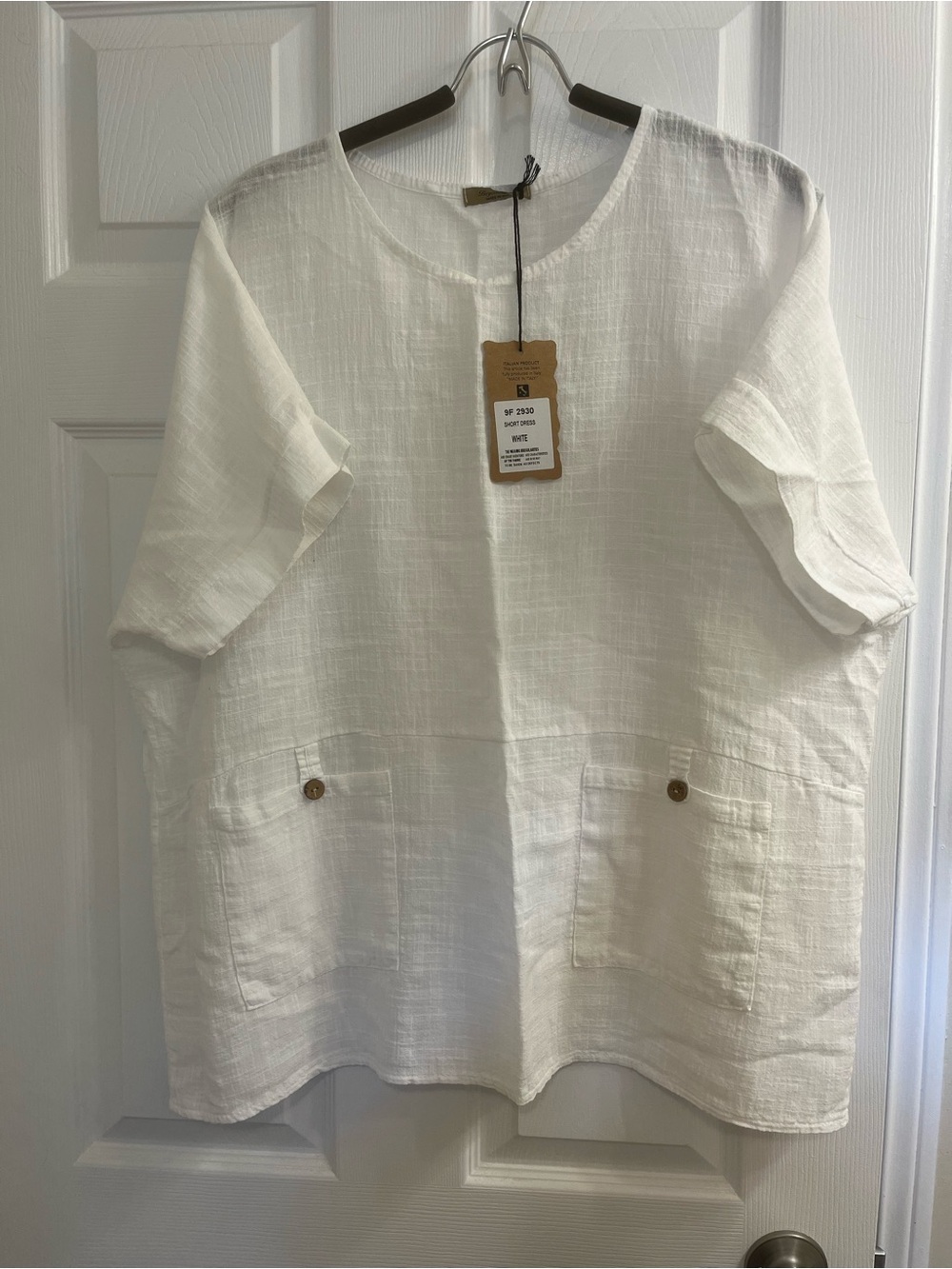 Women's White Linen Pocket Tunic Top